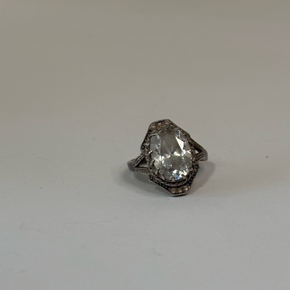 Jewelry - S925 Sterling Silver Vintage Oval Clear Quartz Color Statement Ring Size 5.5